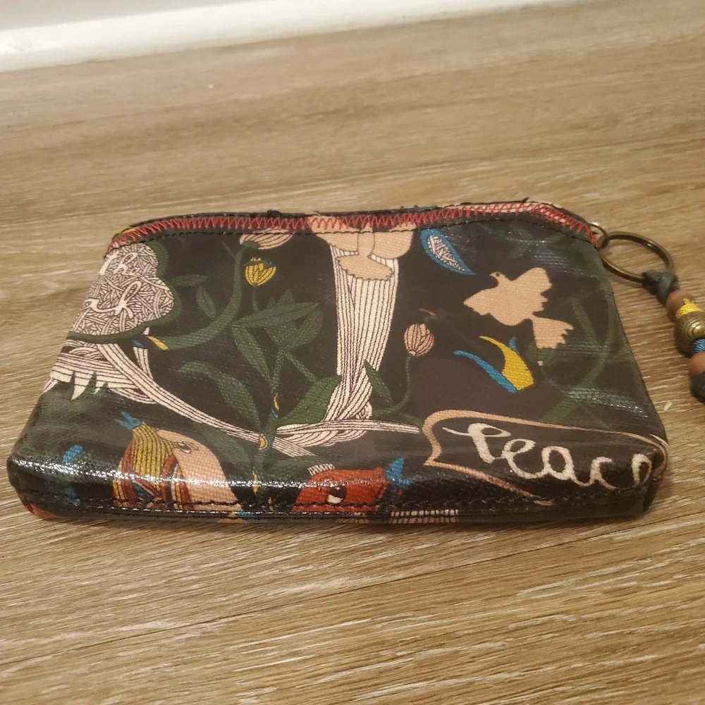 🔥THE SAK‎ | SAKROOTS Peace Doves Coated Canvas Travel Cosmetic Pouch | Wristlet